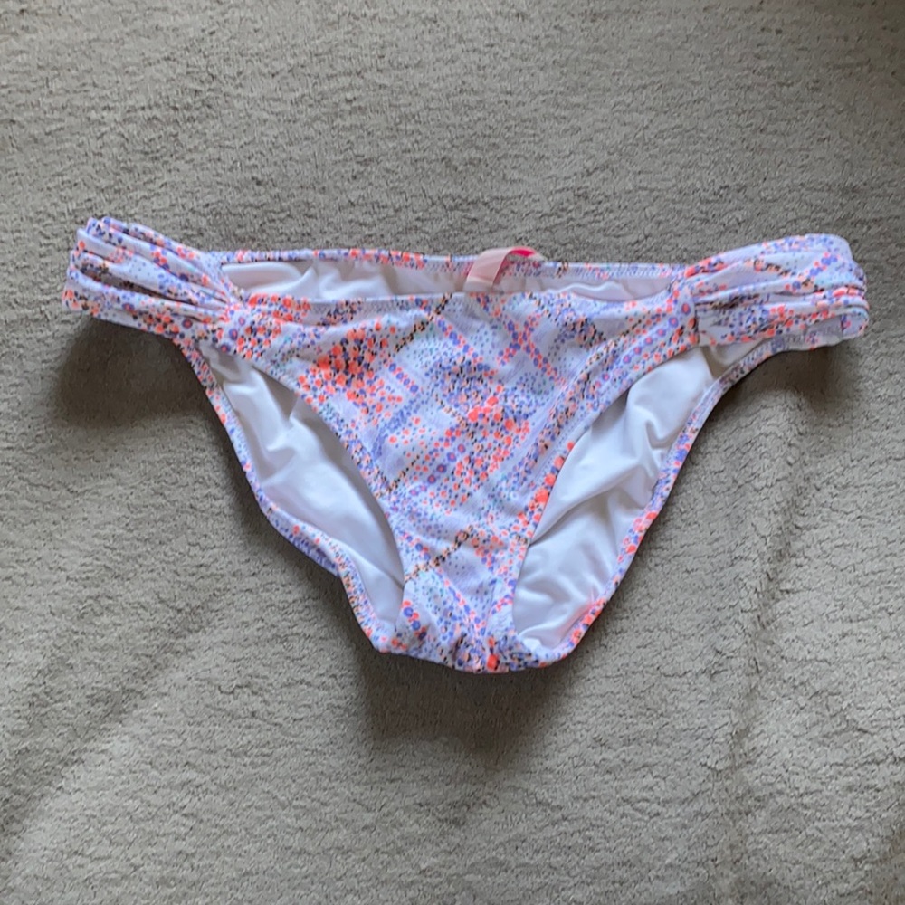 Victoria Secret bottoms
